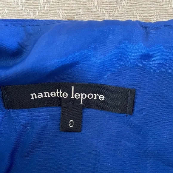 Pleated royal blue skirt - Picture 2 of 5